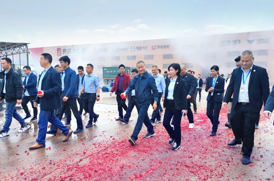红红火火 | 品瑞企业肇庆生产基地点火开窑！